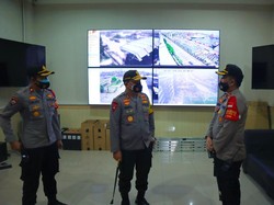 Kunjungi Polres Pelabuhan Tanjung Priok, Kapolda Metro Cek Command Center