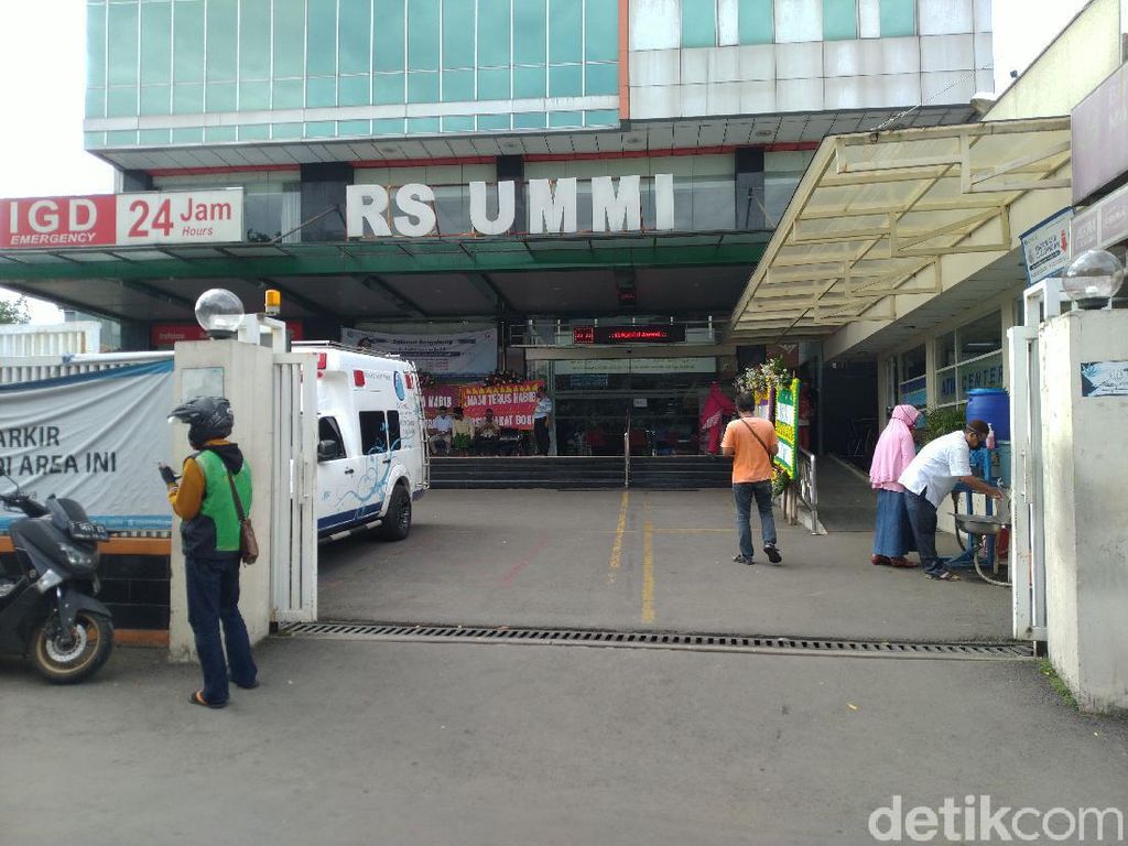 Ini Alasan Pemkot Bogor Kirim Tim Bantu Swab Test Habib Rizieq di RS UMMI Ini Alasan Pemkot Bogor Kirim Tim Bantu Swab Test Habib Rizieq di RS UMMI