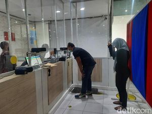 Jelang Pilwali Surabaya, Dispendukcapil Surati 71 Ribu Warga untuk Rekam e-KTP Jelang Pilwali Surabaya, Dispendukcapil Surati 71 Ribu Warga untuk Rekam e-KTP
