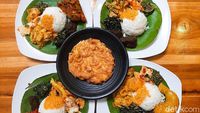Lamaknyo! Nasi Kapau dengan Lauk Gulai Tambusu hingga Rendang