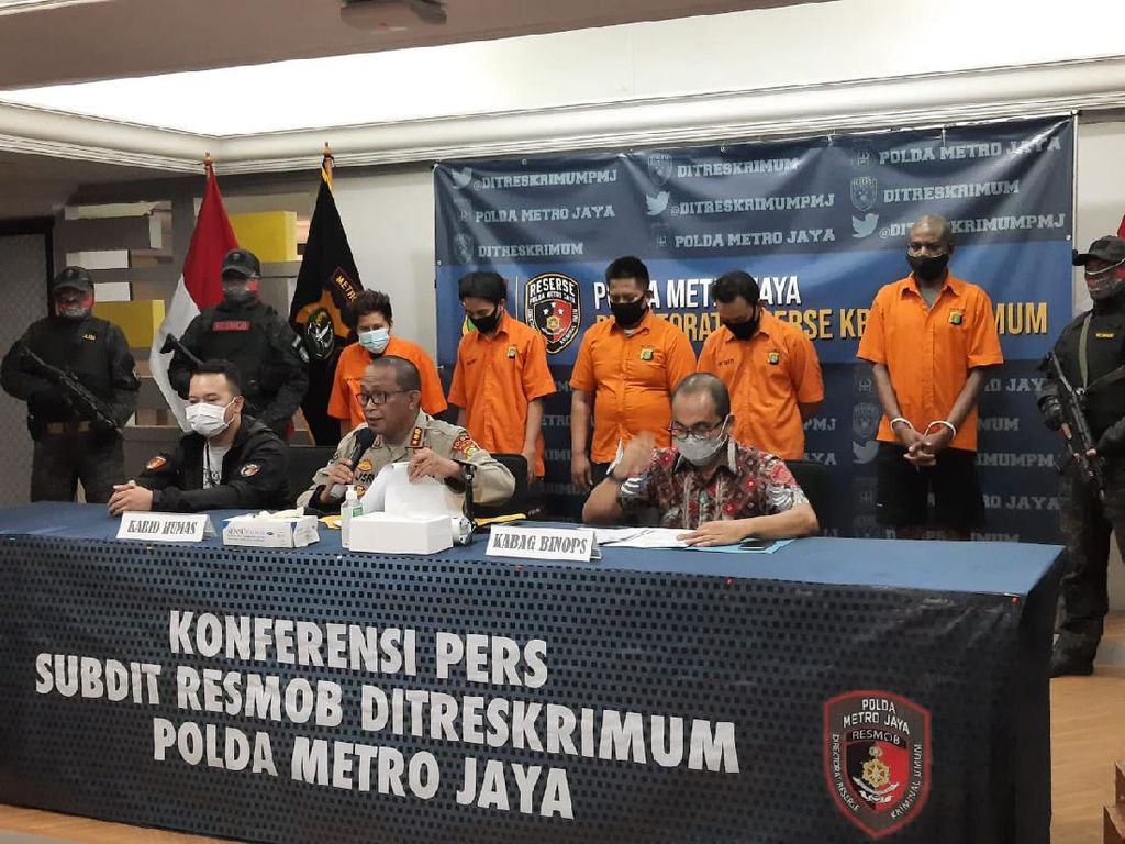 Kencani WN Inggris Via Online, Wanita Pengusaha Tertipu Rp 15 M Kencani WN Inggris Via Online, Wanita Pengusaha Tertipu Rp 15 M