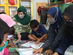 Wakil DPRD Surabaya Minta Tunda Belajar Tetap Muka hingga Januari