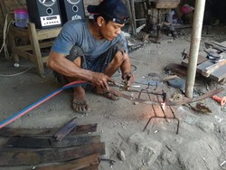 Corona Kejam! Perajin Logam Terpaksa Gulung Tikar