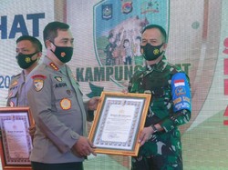 Dandim 1607/Sumbawa Raih Anugerah Awards Kampung Sehat NTB 2020