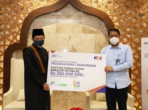 KAI Kucurkan Bantuan Senilai Rp 250 Juta untuk Masjid Istiqlal KAI Kucurkan Bantuan Senilai Rp 250 Juta untuk Masjid Istiqlal