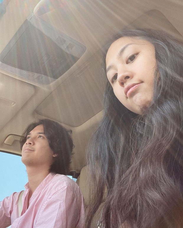 Sherina dan Baskara (instagram.com/sherinasinna) Sherina dan Baskara berbulan madu dengan menyetir 20 jam ke Bali.