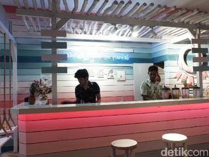 Kafe Bersuasana Pantai Ini Ada di Bandung