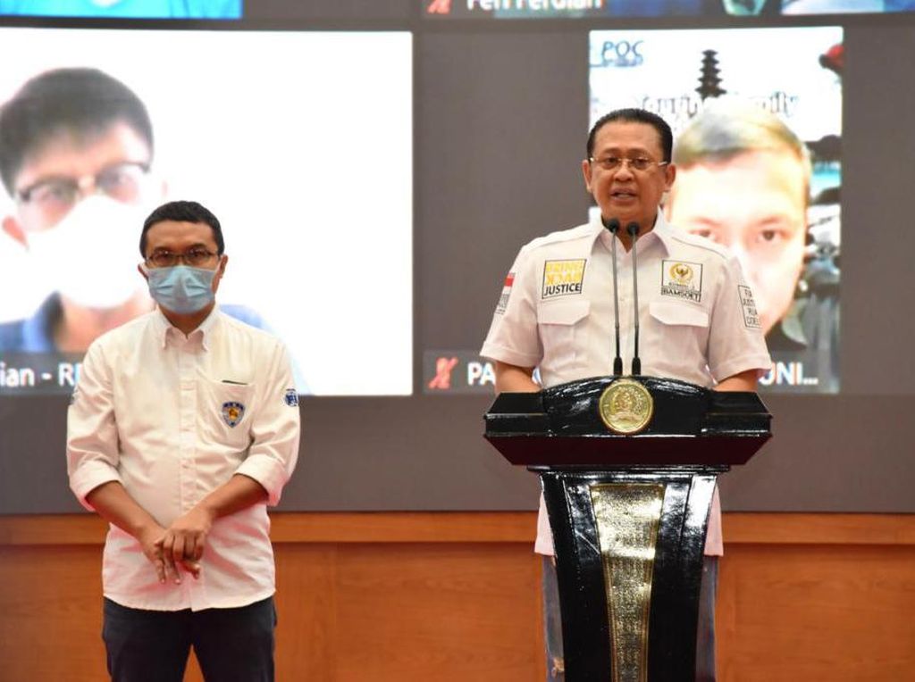 Temui IMI, Ini Pesan Ketua MPR untuk Para Pengendara Motor Temui IMI, Ini Pesan Ketua MPR untuk Para Pengendara Motor