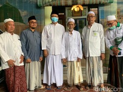 Kiai Nawawi Abdul Djalil Sidogiri Pasuruan Tulis Maklumat Pilih Cawalkot Ini