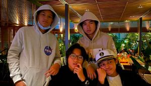 Kiesha Alvaro Sering Nongkrong Bareng Teman Sambil Makan Enak