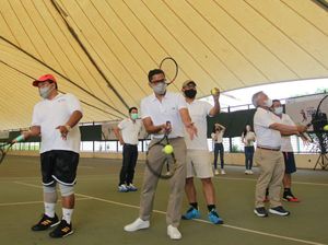 Mini Turnamen Tenis untuk Beberapa Perguruan Tinggi