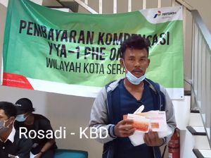 Pertamina Bayar Ganti Rugi ke 779 Warga yang Ketumpahan Minyak Pertamina Bayar Ganti Rugi ke 779 Warga yang Ketumpahan Minyak