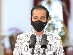 Jokowi ke Semua Pejabat Buntut Mensos Tersangka: Bansos Dibutuhkan Rakyat