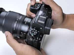 Nikon Z6 II Kamera Profesional Buat Foto dan Video Nikon Z6 II Kamera Profesional Buat Foto dan Video
