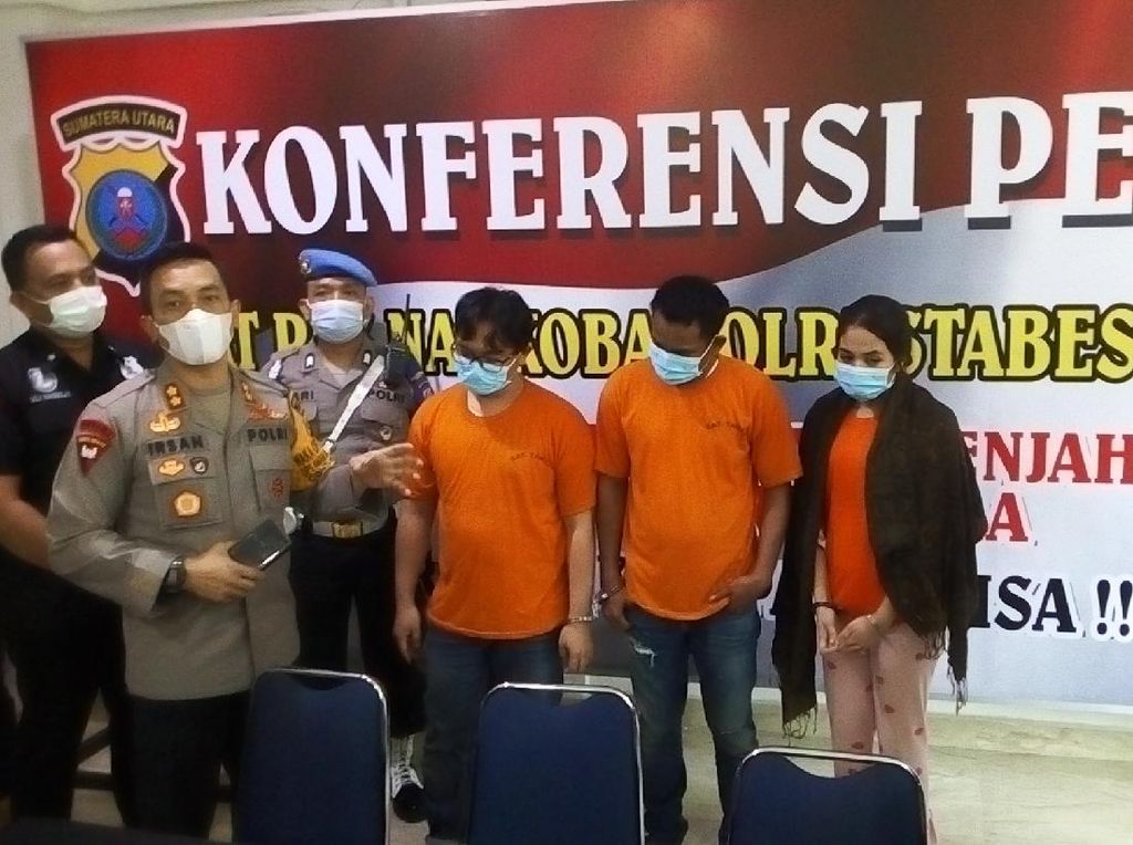 Pesta Narkoba Bareng Wanita, Wakil Rakyat di Labura Dipecat Hanura Pesta Narkoba Bareng Wanita, Wakil Rakyat di Labura Dipecat Hanura
