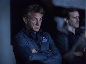 The First: Drama Astronot, NASA dan Misi Menyelamatkan Umat Manusia The First: Drama Astronot, NASA dan Misi Menyelamatkan Umat Manusia