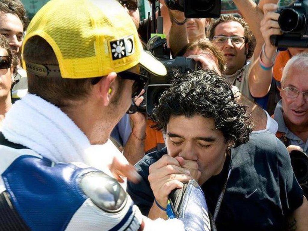 Valentino Rossi-Diego Maradona: Kisah Saling Kagum Dua Tuhan