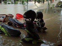 Diguyur Hujan Deras, Sejumlah Lokasi di Rembang Kebanjiran