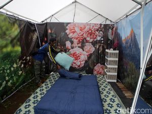 Melihat Bilik Ayah Bunda Pengungsi Merapi