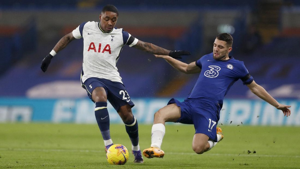Babak pertama Chelsea vs Tottenham Hotspur berakhir 0-0-. (Foto: Matthew Childs/AP)