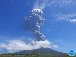 4.000 Lebih Warga Ngungsi Pascaerupsi Gunung Lewotolok NTT, Butuh Tenda-Air