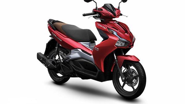 Penampakan Honda Air Blade, Skutik 150 cc Penantang Yamaha Aerox