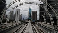 Melihat Perkembangan Pembangunan Jembatan Bentang Panjang LRT