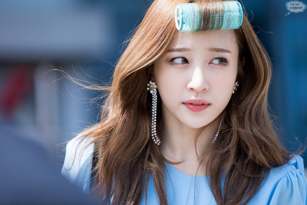 poni kering dengan rol/kpopmap.com poni tetap kering dengan rol