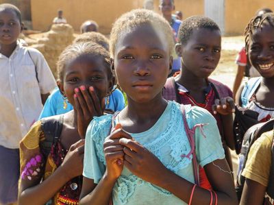Siswa di Burkina Faso Lebih Takut Ekstremis Daripada COVID-19