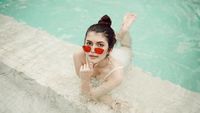 10 Potret Agatha Valerie yang Seksi dan Memesona
