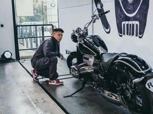 Ini Rencana Ariel Noah Setelah Dapat Unit Motor BMW R 18