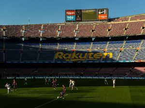 Jangan Terpeleset Lagi, Barcelona