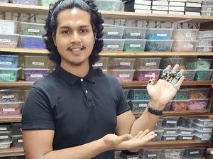 Pria Ini Kantongi Ratusan Juta per Bulan Jual Batu Akik, Kok Bisa?