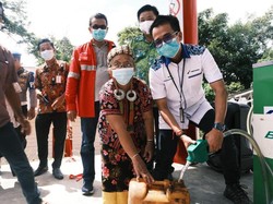 Kabar Baik! Warga di Mahakam Ulu Kini Bisa Beli Premium Rp 6.450/Liter