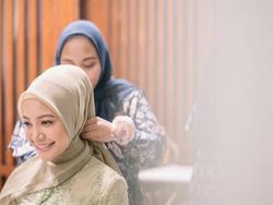 Mengintip Cuan dari Profesi Hijab Stylist yang Sering Dipakai Artis