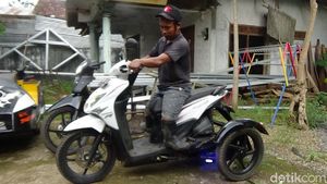 Potret Inspiratif Kang Jimin, Ikhlas Bikin Motor Roda Tiga untuk Difabel