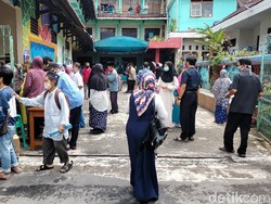 Santri Ponpes Al-Mutawally yang Positif COVID-19 Dibawa Pulang Ortu