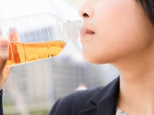 Peneliti Jepang Klaim Ungkap Dua Jenis Teh Penangkal Covid-19