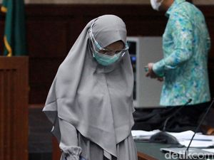 Andi Irfan Klaim Tak Tahu Diajak Pinangki Bertemu Djoko Tjandra di Malaysia Andi Irfan Klaim Tak Tahu Diajak Pinangki Bertemu Djoko Tjandra di Malaysia