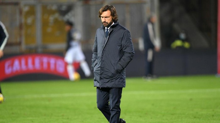 BENEVENTO, ITALY - NOVEMBER 28: Andrea Pirlo Juventus coach before the Serie A match between Benevento Calcio and Juventus at Stadio Ciro Vigorito on November 28, 2020 in Benevento, Italy. (Photo by Francesco Pecoraro/Getty Images)