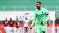 5. Gianluigi Donnarumma. Kiper 21 tahun yang kabarnya akan segera teken kontrak baru dengan AC Milan ini punya estimasi valuasi 60 juta euro. (Foto: Getty Images/Marco Luzzani)