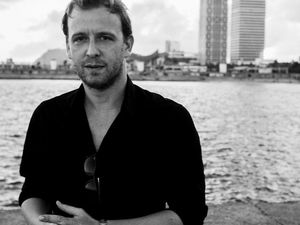 Pengakuan Pengidap AIDS: Saya Merasa Darah dan Sperma Saya Beracun Pengakuan Pengidap AIDS: Saya Merasa Darah dan Sperma Saya Beracun