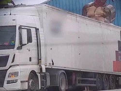 Ratusan Orang di Eropa Dibekuk Terkait Limbah Sanitasi