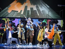 Teater Musikal Anugerah Terindah Tayang Serentak di MOLA TV 5 Desember