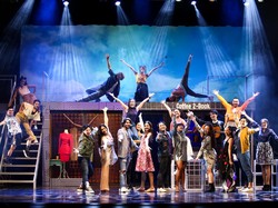 Anugerah Terindah: Nyanyi Lagu Sheila on 7 dari Panggung Musikal