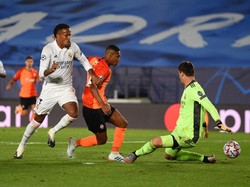 Awas Madrid Kesandung Tete Lagi