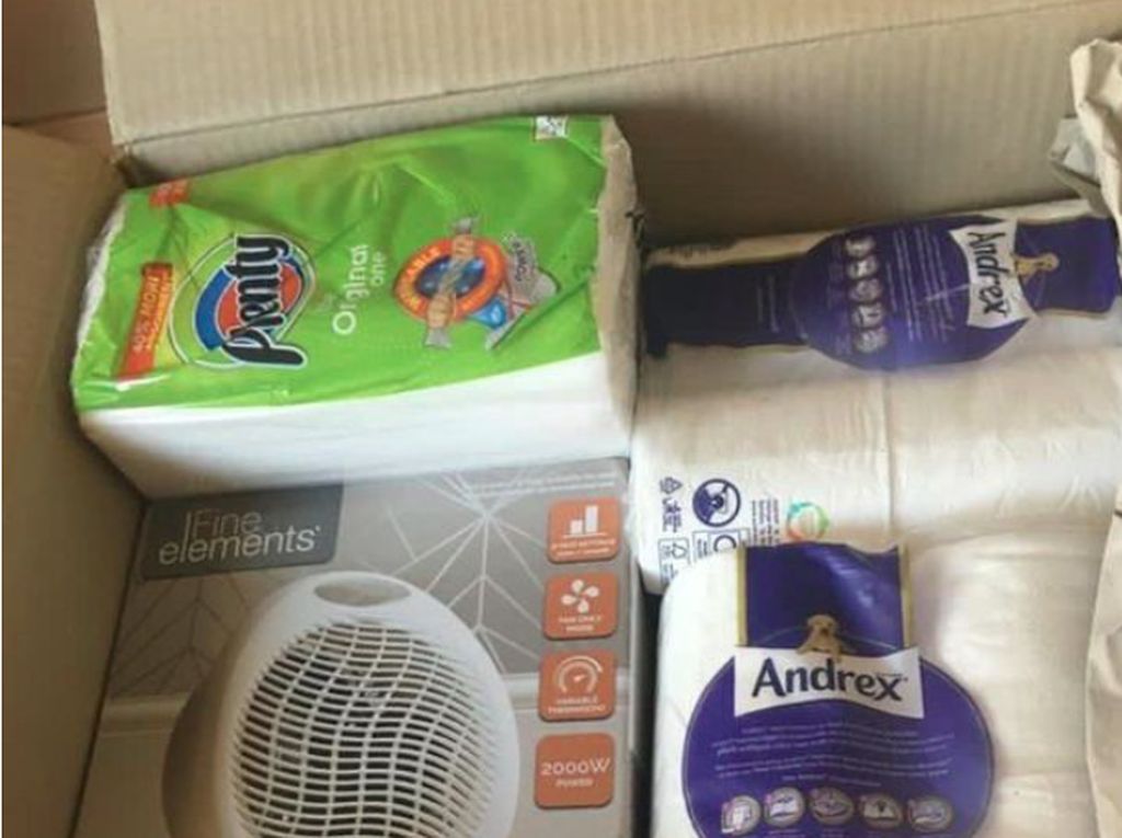 Apes! Beli PS5 Mahal-mahal, Dapatnya Tisu Toilet Apes! Beli PS5 Mahal-mahal, Dapatnya Tisu Toilet
