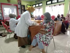 Peringati Hari AIDS, Dinkes Ciamis Gelar Tes HIV Gratis di 37 Puskesmas Peringati Hari AIDS, Dinkes Ciamis Gelar Tes HIV Gratis di 37 Puskesmas