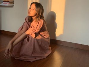 Merdunya Nadin Amizah Senandungkan Lagu Tanah Airku Merdunya Nadin Amizah Senandungkan Lagu Tanah Airku
