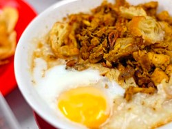 5 Bubur Ayam Enak untuk Hangatkan Perut di Malam Hari